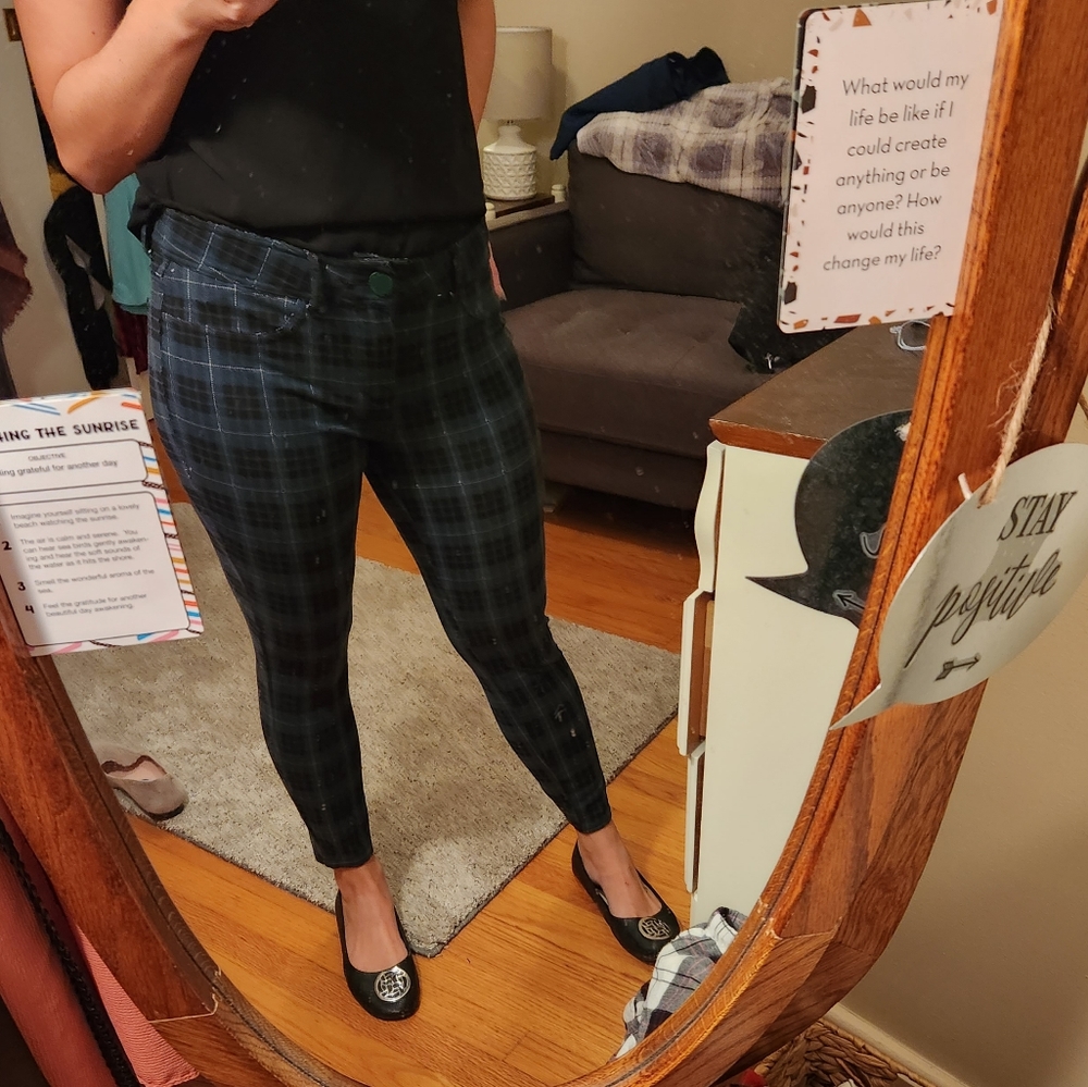 Seven pants